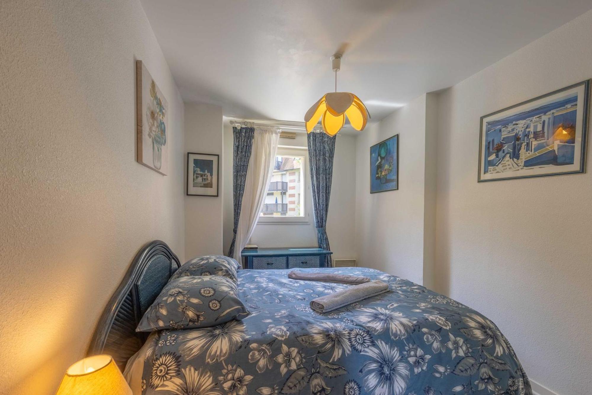 Apartment With Parking And Balcony Near The Beach Deauville Eksteriør bilde